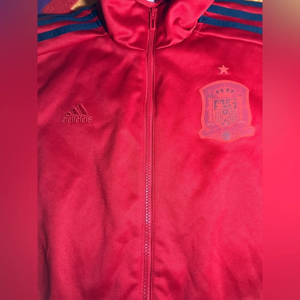 Adidas Red Spain track Soccer Jacket Size M NWT - Picture 2 of 4